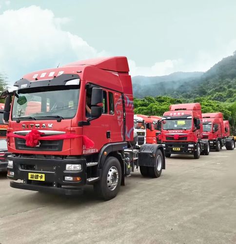 载重汽车(重载货车，承载重物，高效运输)