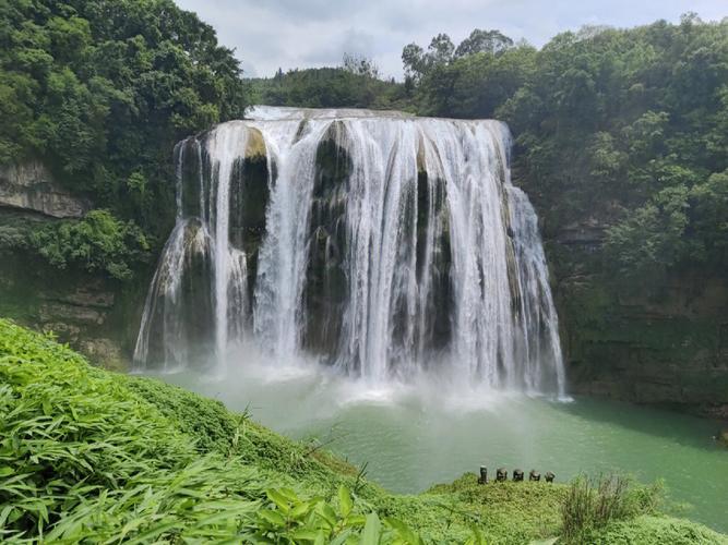 黄果树瀑布旅游攻略(黄果树瀑布游玩指南)