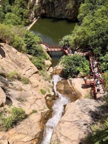 附近一日游旅游景区(一日游旅游景区推荐：畅游清凉山景区，尽享美景美食)