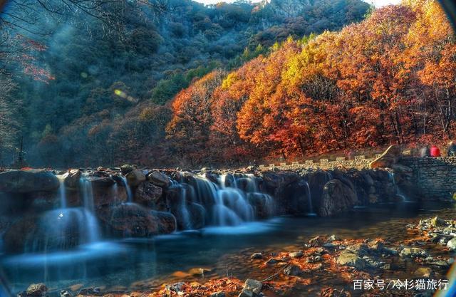 秋季适合去哪里旅游(秋季旅游去哪儿？这里有几个好建议)