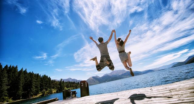 1000元情侣两人旅游(情侣1000元游，畅游浪漫之旅)