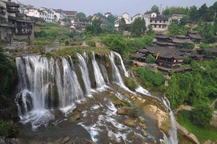 湖南有哪些旅游景点好玩的地方(湖南旅游景点：哪里最好玩？)