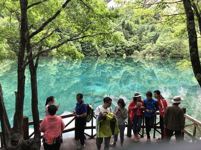 九寨沟旅游几月份最佳时间(最佳旅游时间是什么时候？九寨沟旅游攻略来了！)