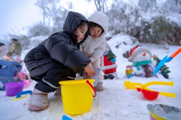 冬天带孩子去哪里旅游比较好(冬季亲子度假胜地推荐)